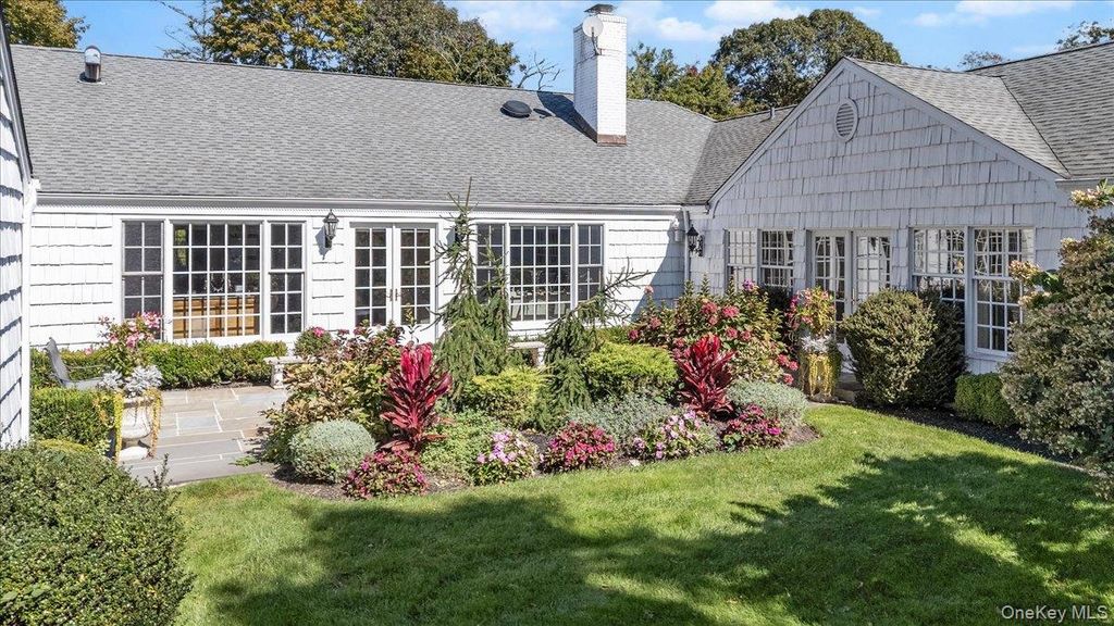 220 Causeway, Lawrence, NY 11559 — photo 3