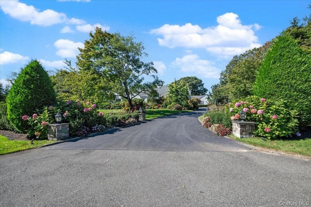 220 Causeway, Lawrence, NY 11559 — photo 5