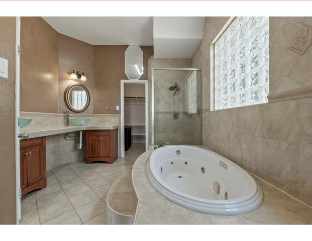 12015 Arnhamn LN, Manor, TX 78653