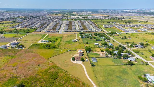 12015 Arnhamn LN, Manor, TX 78653