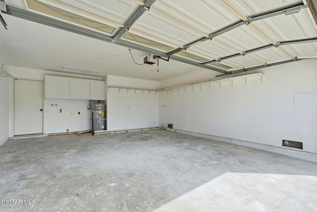 1208 Village 1, Camarillo, CA 93012