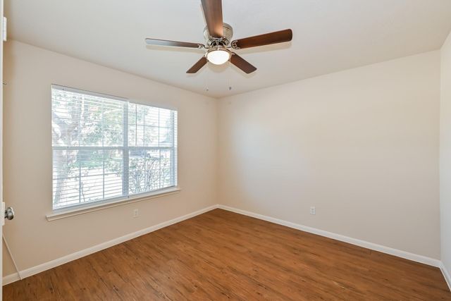 2506 Fox Water Drive, Spring, TX 77386