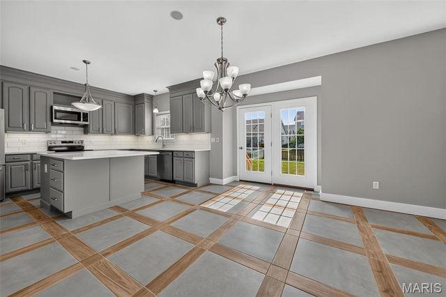 1718 Briarmanor Drive, Lake St Louis, MO 63367