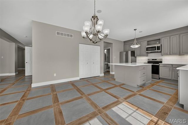 1718 Briarmanor Drive, Lake St Louis, MO 63367