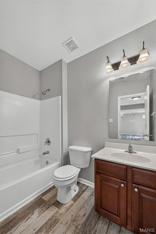 1718 Briarmanor Drive, Lake St Louis, MO 63367