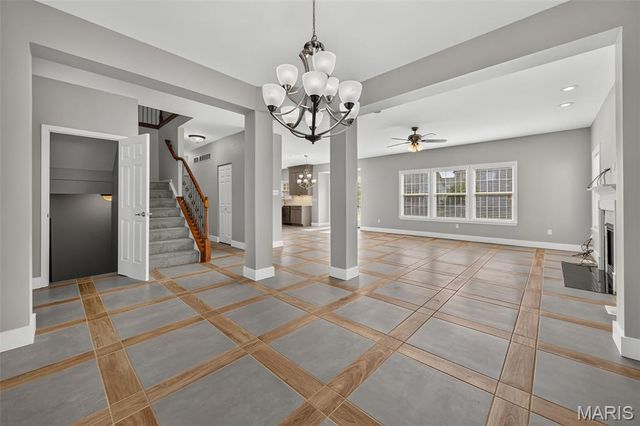 1718 Briarmanor Drive, Lake St Louis, MO 63367