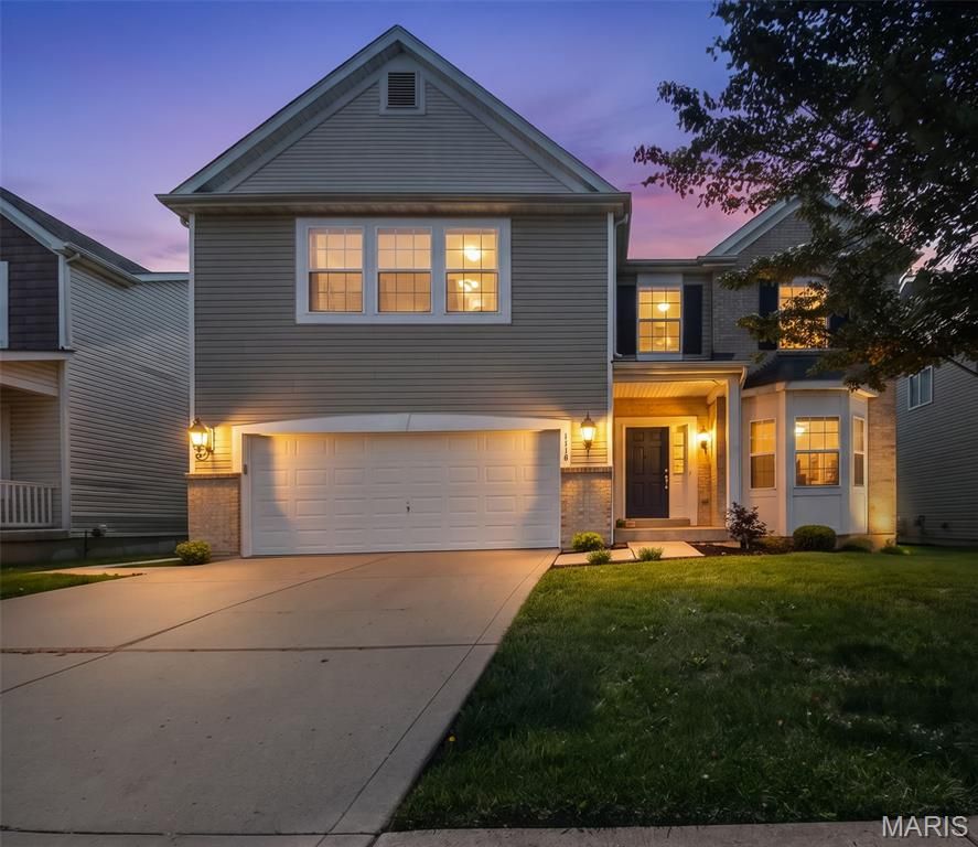 1718 Briarmanor Drive, Lake St Louis, MO 63367