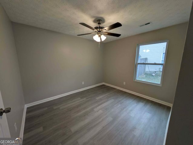 90 Crystal Brook, Griffin, GA 30223