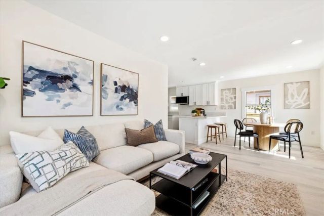 3162 L Street, San Diego, CA 92102