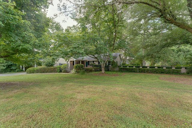 1117 Lakemont Drive, Dalton, GA 30720
