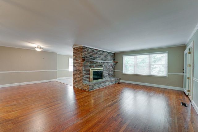 1117 Lakemont Drive, Dalton, GA 30720