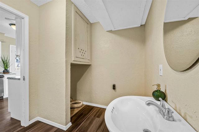 5301 NW Euclid Ave, Lawton, OK 73505