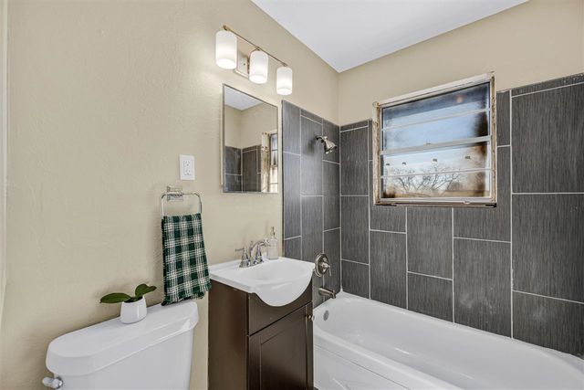 5301 NW Euclid Ave, Lawton, OK 73505