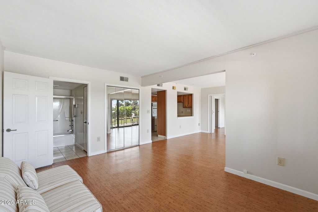 10330 W THUNDERBIRD Boulevard C319, Sun City, AZ 85351 — photo 3