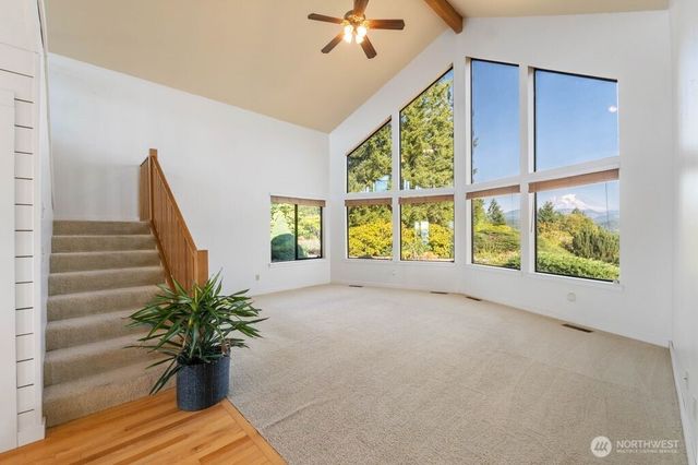 212 Dow Ridge Drive, Eatonville, WA 98328