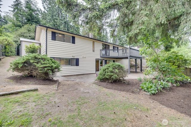 15062 SE 44th Street, Bellevue, WA 98006