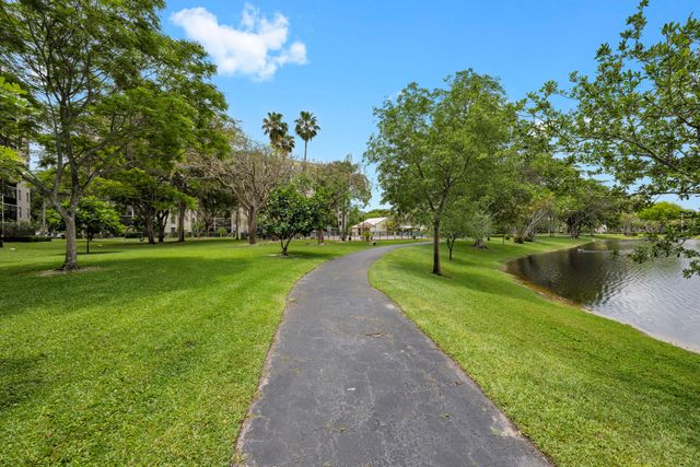 2205 S Cypress Bend Drive 801, Pompano Beach, FL 33069