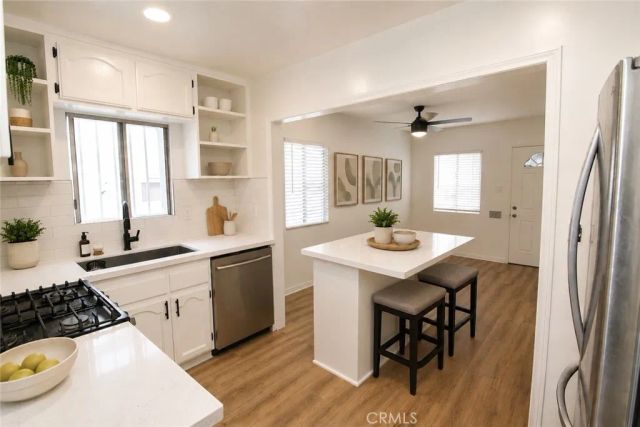 356 E Plenty, Long Beach, CA 90805