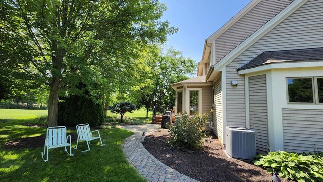 W316S8904 Laurens PARKWAY, Mukwonago, WI 53149