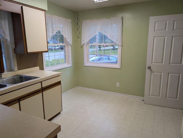 461 W Hile Road, Norton Shores City, MI 49441