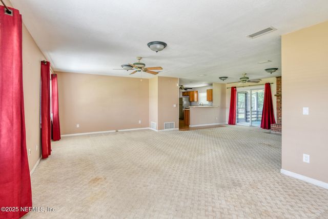 124 LATESHA Terrace, Palatka, FL 32177