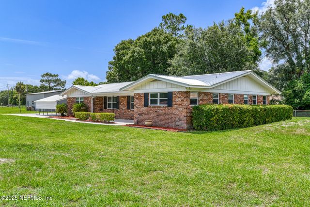 124 LATESHA Terrace, Palatka, FL 32177