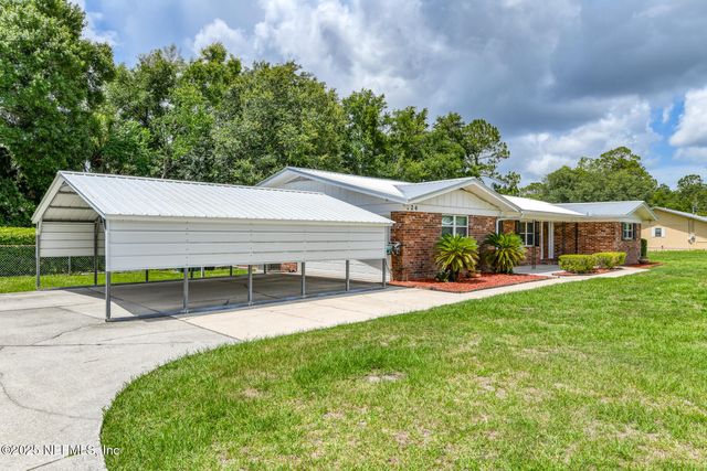 124 LATESHA Terrace, Palatka, FL 32177