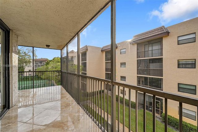 10501 W Broward Boulevard 311, Plantation, FL 33324
