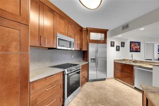 10501 W Broward Boulevard 311, Plantation, FL 33324