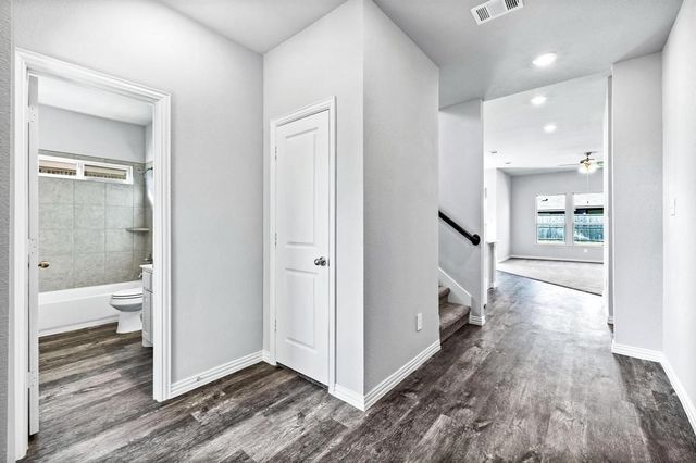 3917 Madison Lane, Denton, TX 76208