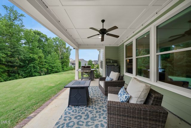 312 Scarlet Tanager Circle, Holly Springs, NC 27540
