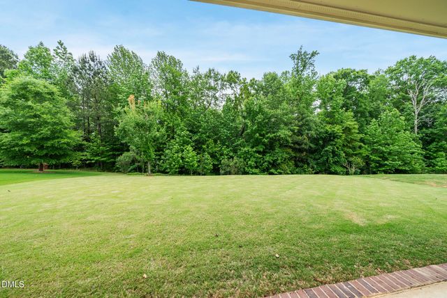 312 Scarlet Tanager Circle, Holly Springs, NC 27540
