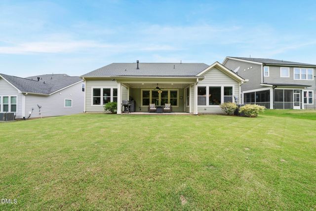 312 Scarlet Tanager Circle, Holly Springs, NC 27540