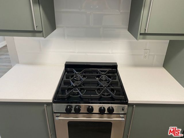 1120 Logan Street, Los Angeles, CA 90026