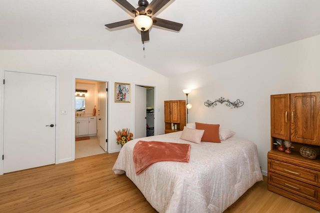 909 Bay View CIRCLE, Mukwonago, WI 53149