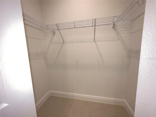 10509 KLEE AVENUE, Bradenton, FL 34212