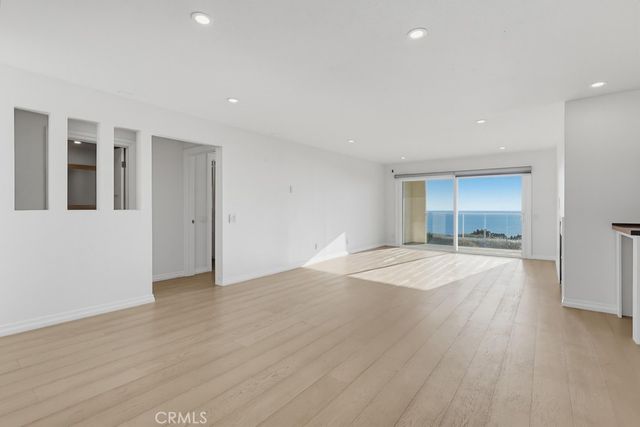 3200 La Rotonda Drive 205, Rancho Palos Verdes, CA 90275