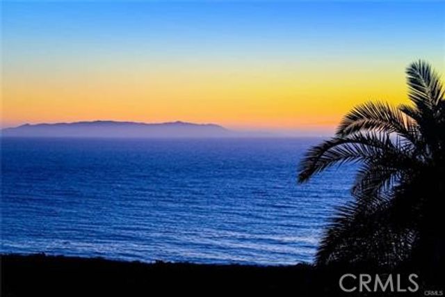 3200 La Rotonda Drive 205, Rancho Palos Verdes, CA 90275