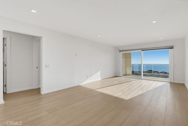 3200 La Rotonda Drive 205, Rancho Palos Verdes, CA 90275