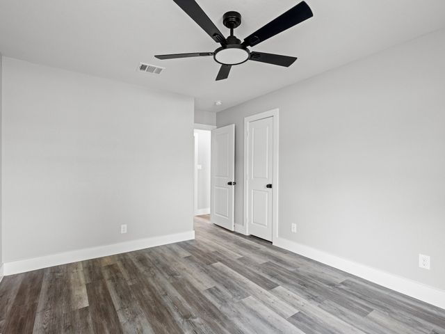 1142 Deerwood Drive, Dallas, TX 75232