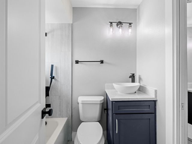 1142 Deerwood Drive, Dallas, TX 75232