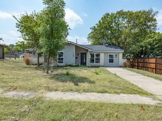 1142 Deerwood Drive, Dallas, TX 75232