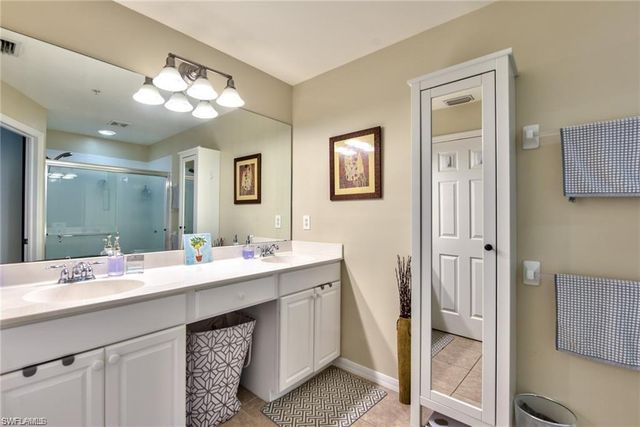 15591 Marcello CIR 143, Naples, FL 34110