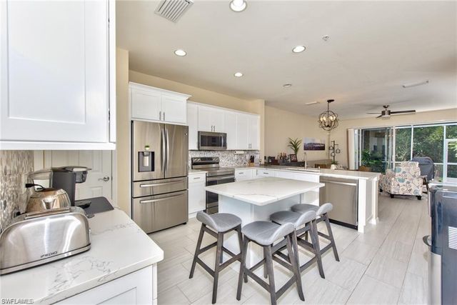 15591 Marcello CIR 143, Naples, FL 34110