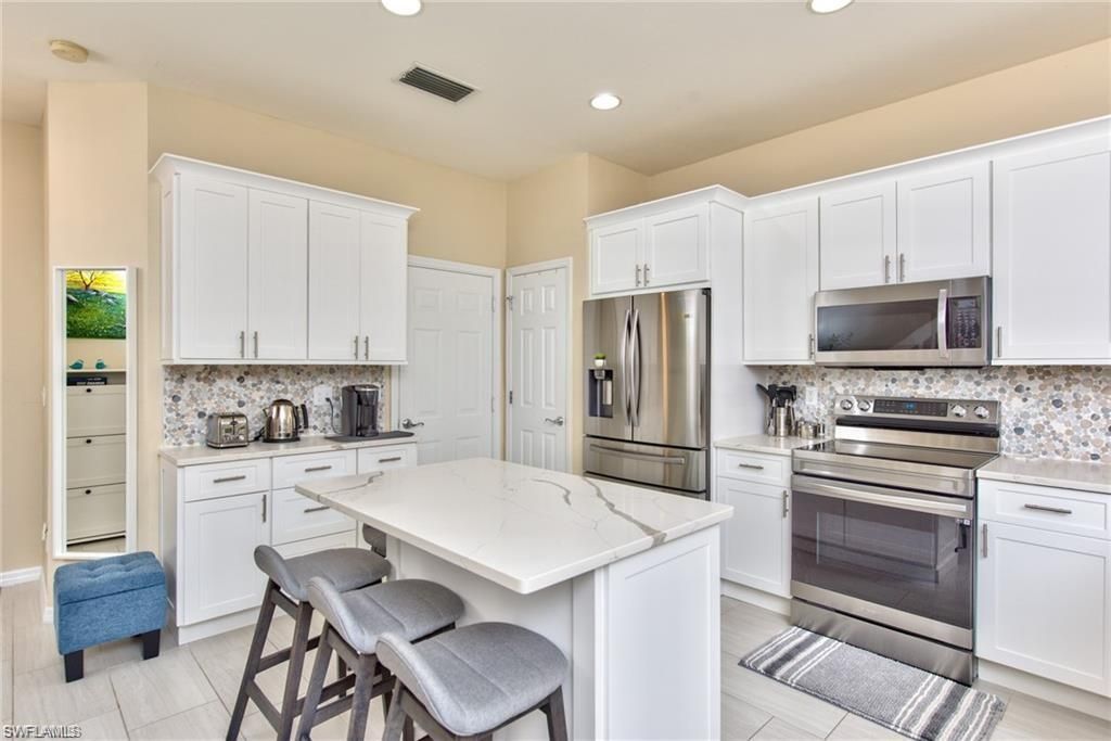15591 Marcello CIR 143, NAPLES, FL 34110 — photo 4