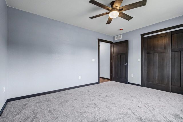 1212 Leo DRIVE, Holmen, WI 54636