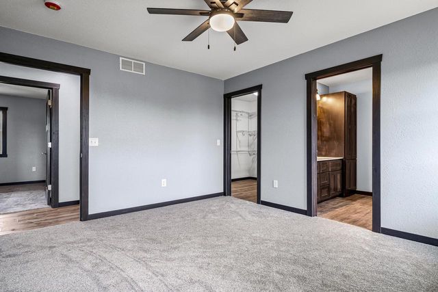 1212 Leo DRIVE, Holmen, WI 54636
