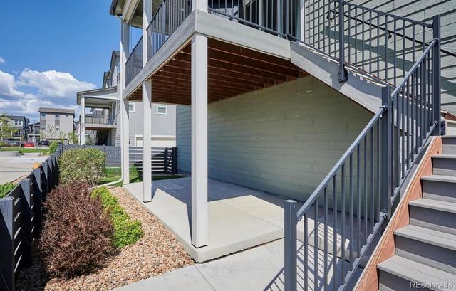 8926 Ramblestone Street, Highlands Ranch, CO 80129