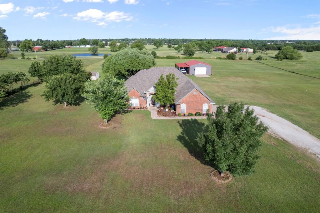 21344 Harrison Road, Tecumseh, OK 74873