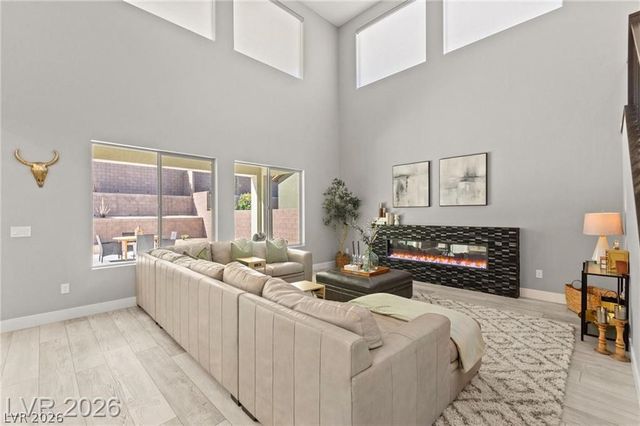 225 Carmel Sky Street, Las Vegas, NV 89138